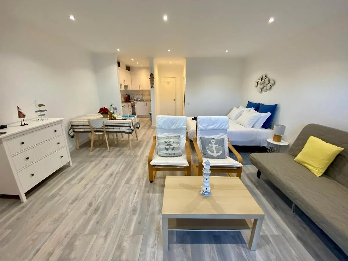 D. Ana Beach Studio Lagos Apartment